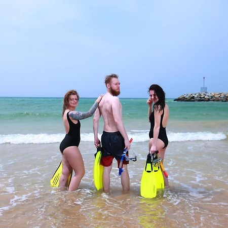 Ostello Bluefin Adventure And Deep Sea Fishing Hikkaduwa Esterno foto